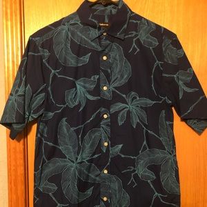 Claiborne Hawaiian floral shirt